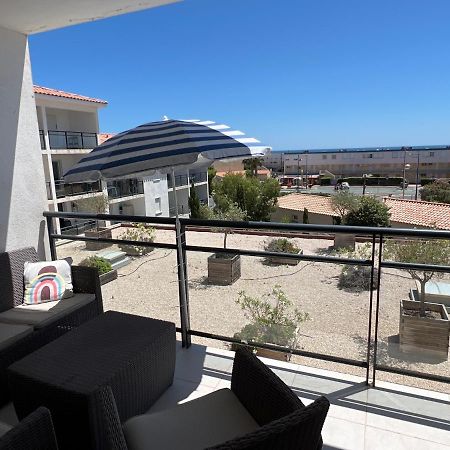 Superbe Appartement A Saint Pierre La Mer Exterior photo